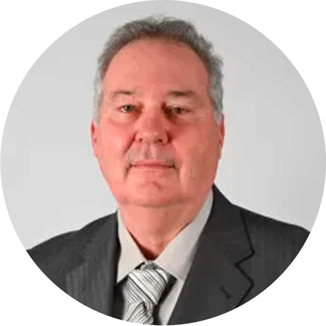 César Henrique Bastos Khoury